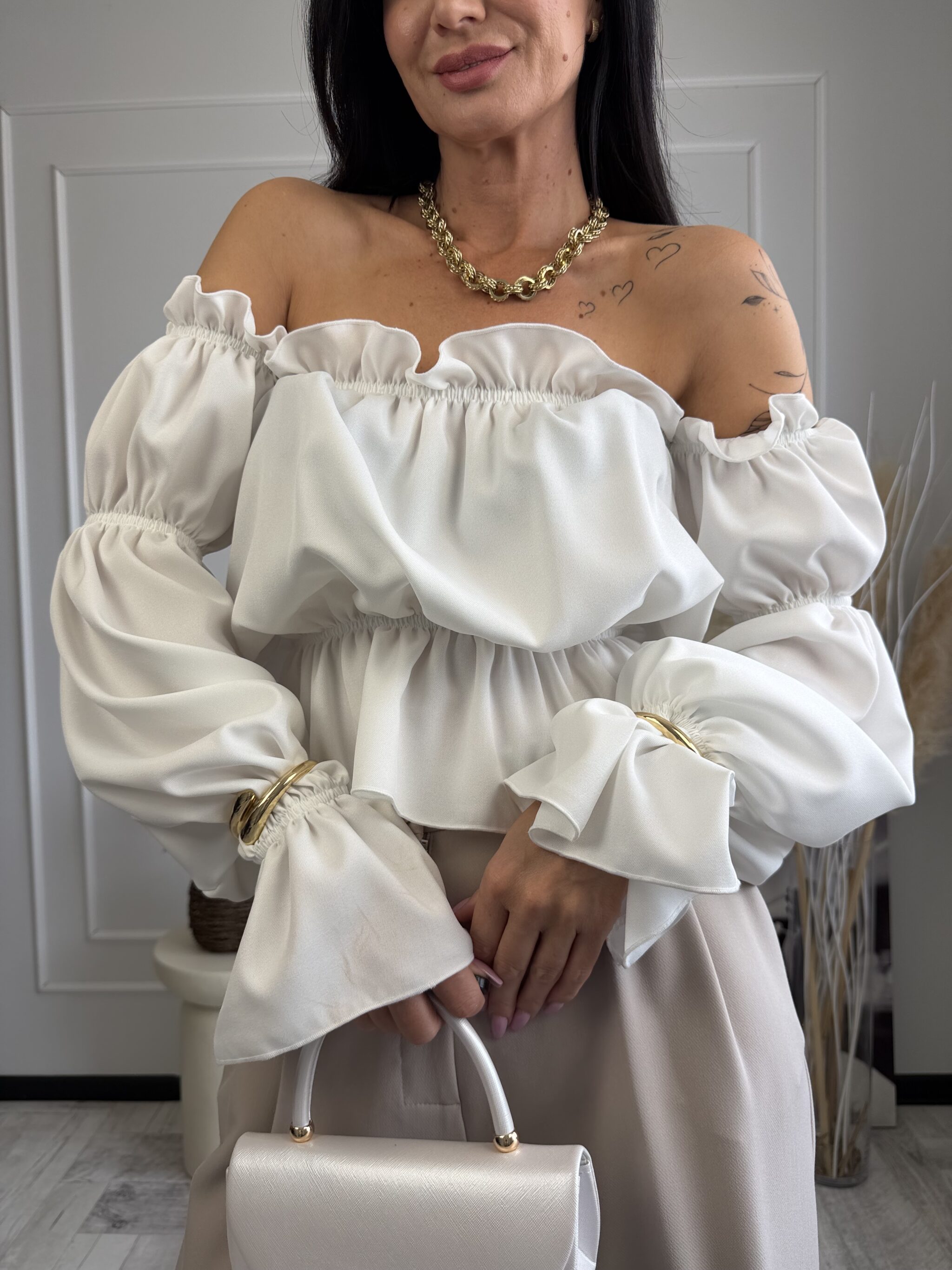 Elegancka bluzka hiszpanka od Agatha