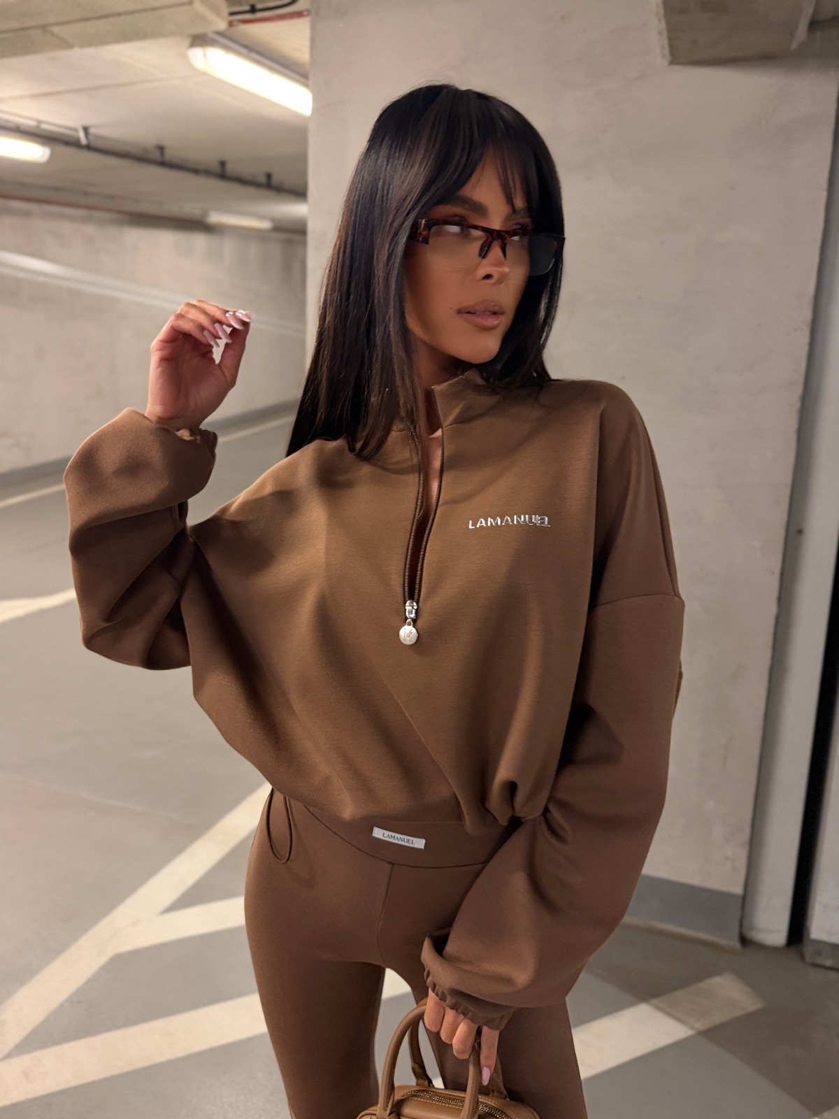 Bluza LaManuel ze stójką i krótkim zamkiem – BalMa Butik