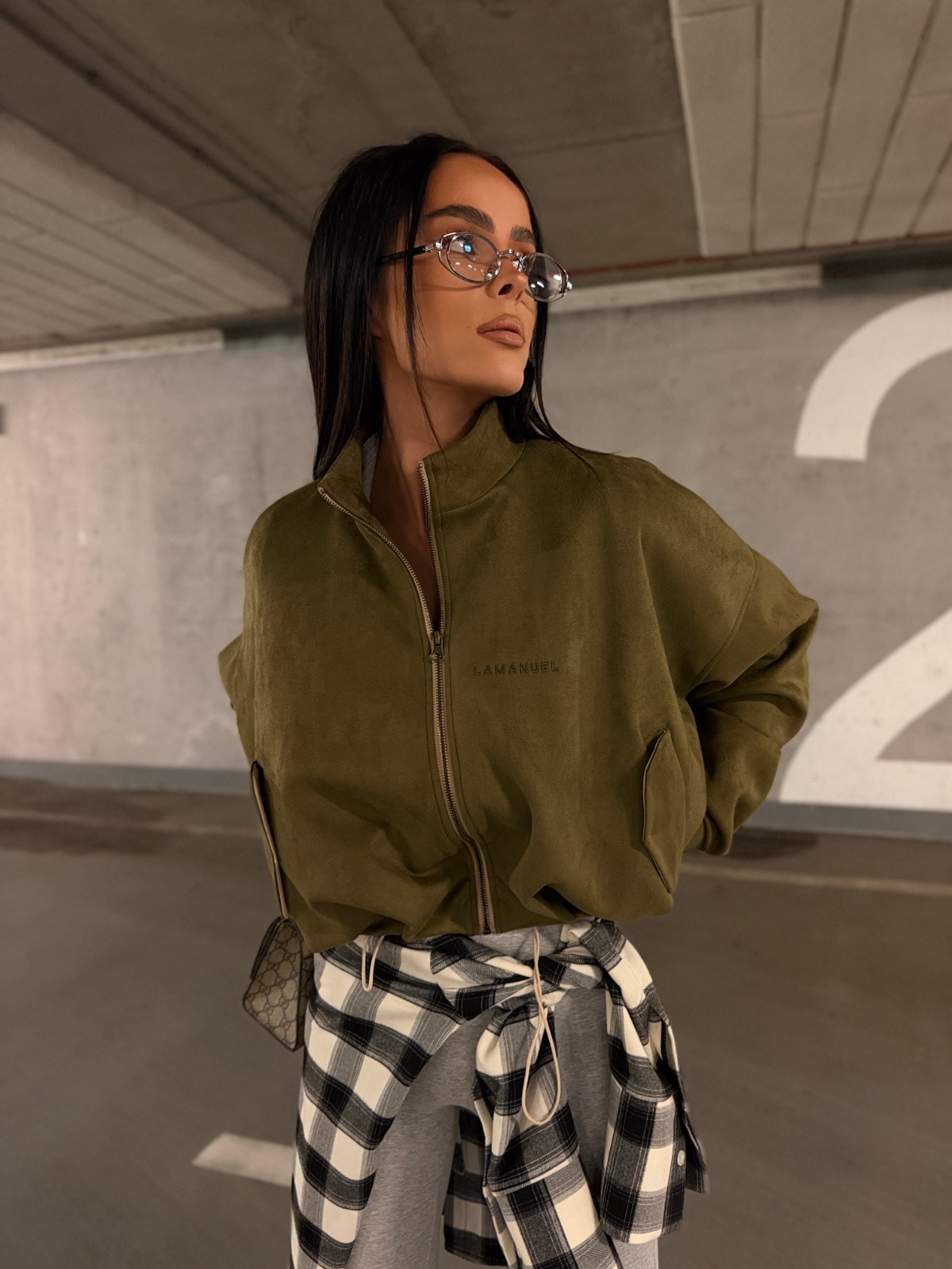 Damska kurtka zamszowa LaManuel oversize z wysoką stójką – BalMa Butik
